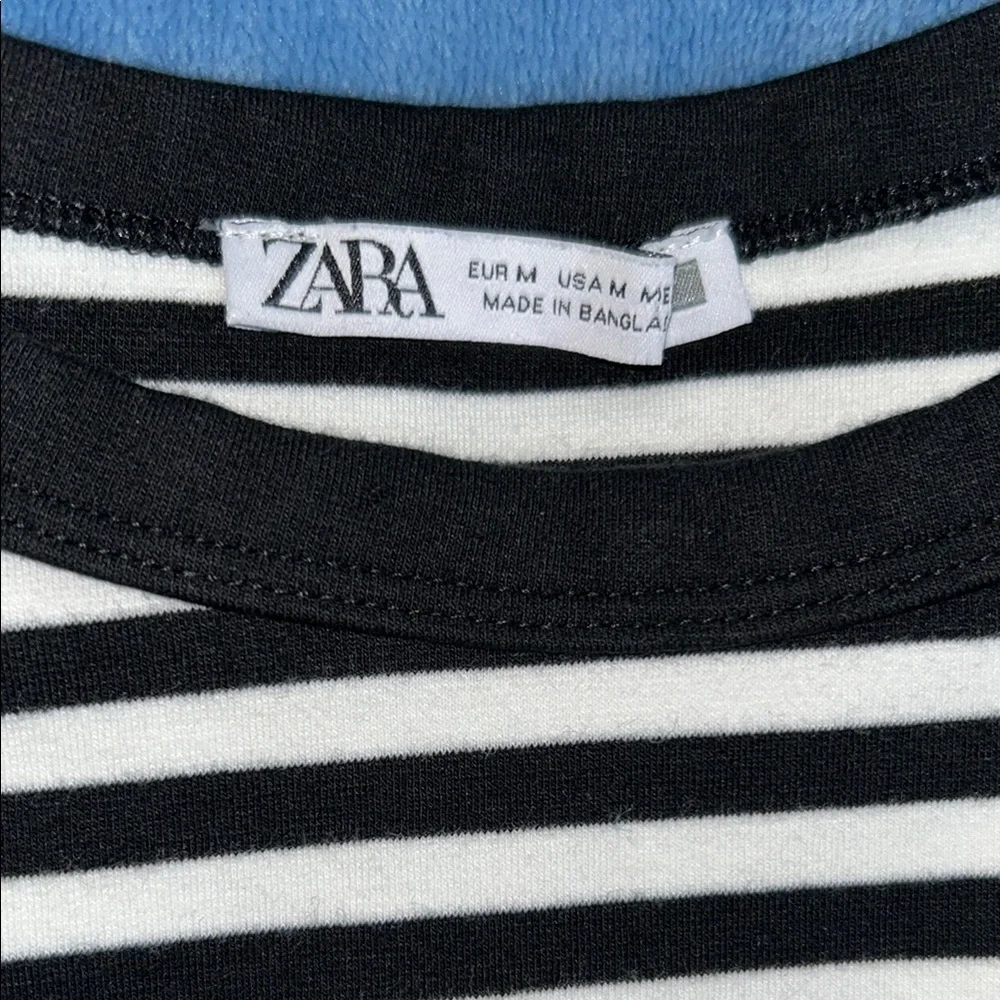 Zara Chic Striped Sleeveless Top - Picture 3 of 3